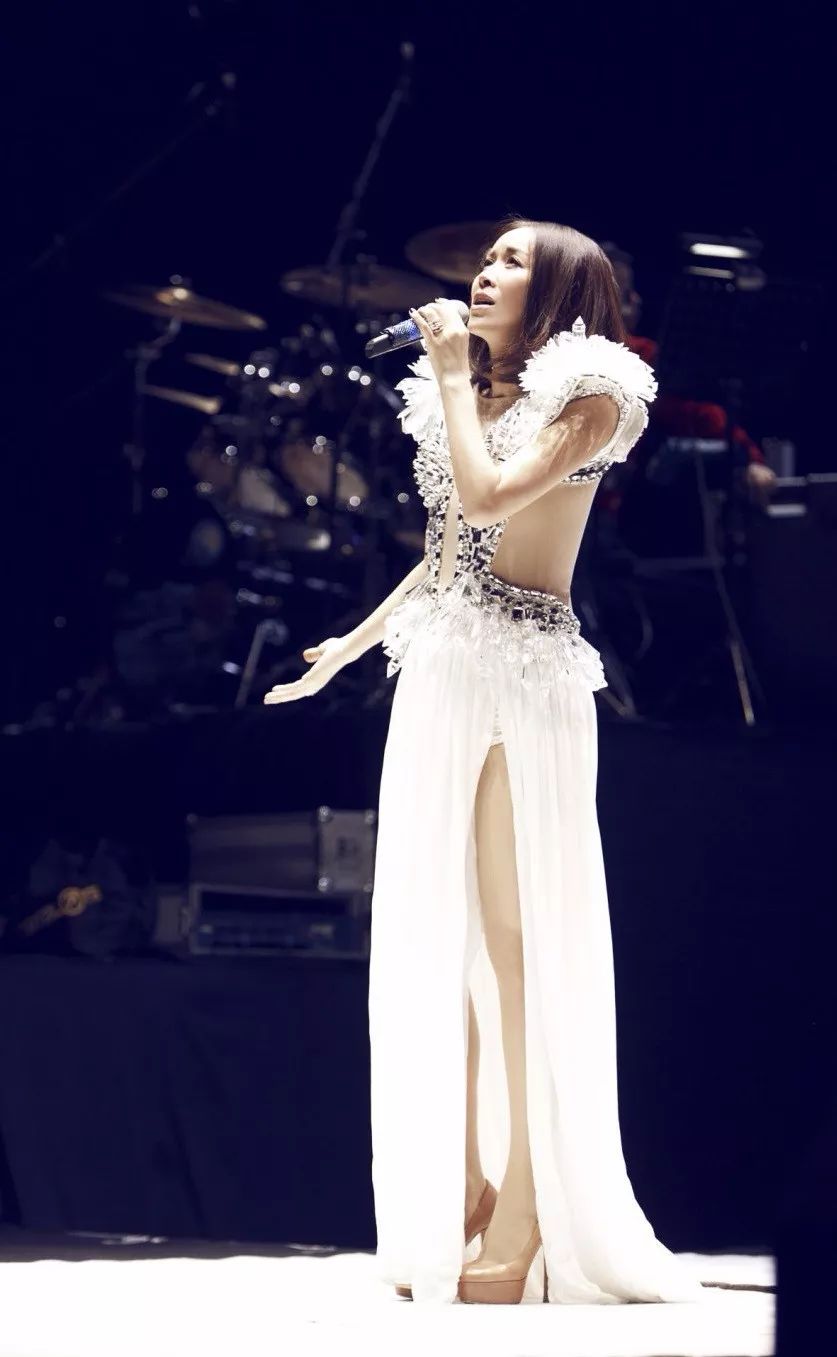 ��Ӣ�ʹ�����Ƭ�Ա�ͼ ��Ӣ��Ҷ�������ϵڼ���