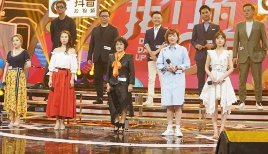 �߽�������������һ�� �������ҳ�Ա������Щ��