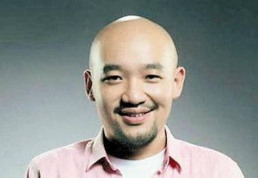 ���ĭ������ô���� ���ĭ�Ĺ�ͷ����Ϊ�ѷ���