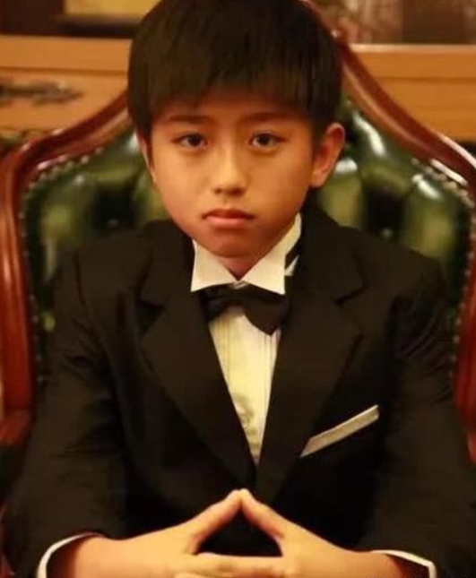 �������������ĸ�ѧУ �ɳ�����ʮ�ַḻ