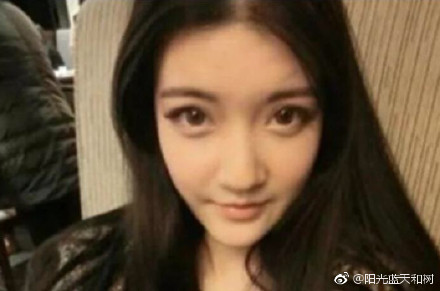 κǧ�ŵ��Ϲ���˭ κǧ�Ź���ͮ�Ա���Ƭ