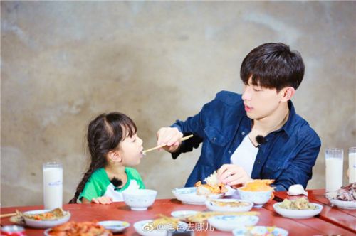 �ְ�ȥ��Сɽ����˭�ĺ��� Сɽ��Ͱ�����һ������