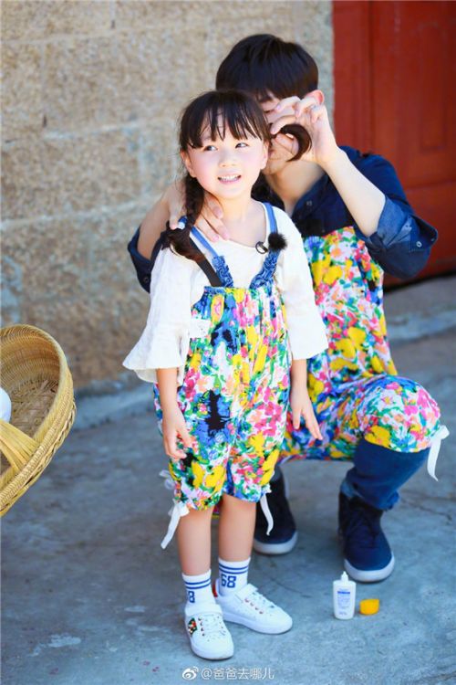 �ְ�ȥ��Сɽ����˭�ĺ��� Сɽ��Ͱ�����һ������