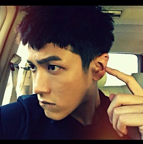 ���𶫵Ķ���ö�����Ƭ ���𶫵İְ���˭