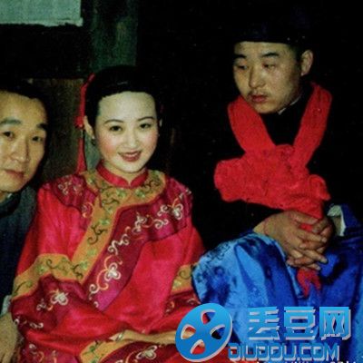 Ҧ����������Ƭ������ͼ Ҧ���µ�������Ƭ