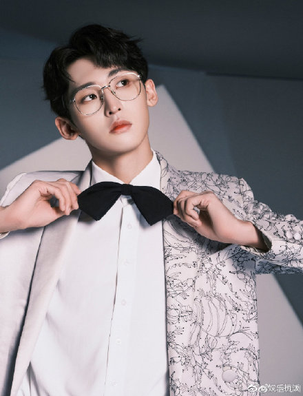 唐九洲高考647分各科成绩分别多少 他为什么退出名侦探学院