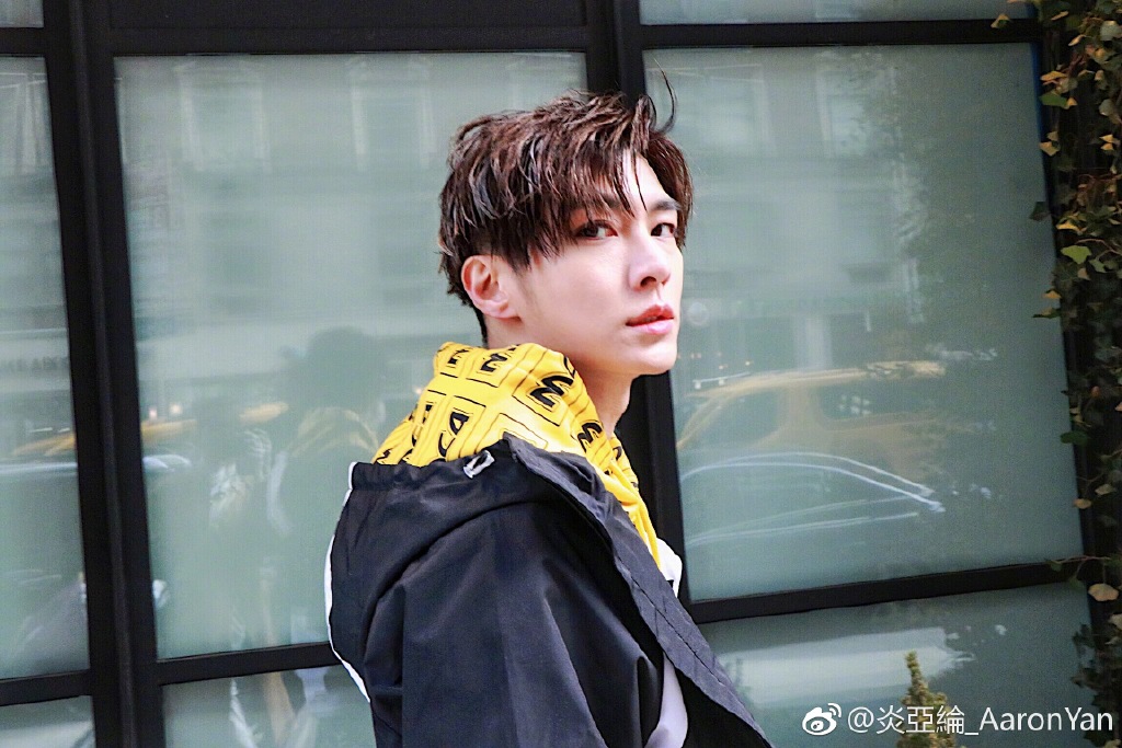 ��������������ô�� �����ڳ������¼�ʼĩ