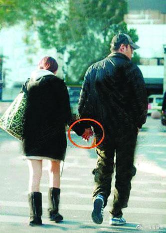 伊能静黄维德牵手门事件是怎么回事 伊能静黑料一箩筐组图