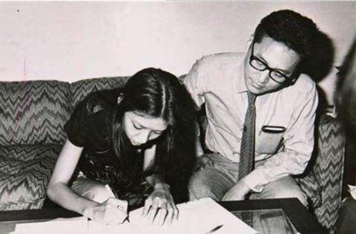 胡茵梦女儿胡洁生现状如何 胡洁生的爸爸是李敖吗