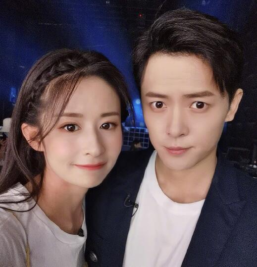 ������ӱ�����ı�����˫��̥ ��������������