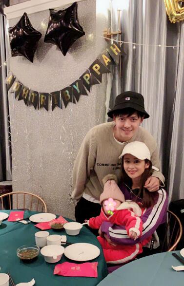 ������ӱ�����ı�����˫��̥ ��������������