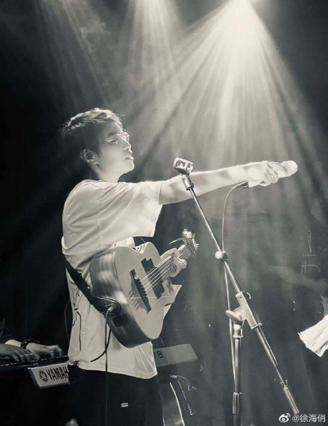 �캣�����еĻ���Ů�� �캣�εĿ����׸����ʲô��˼