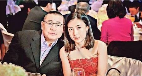 大刘为什么最后选了甘比 刘銮雄一共有多少个女人