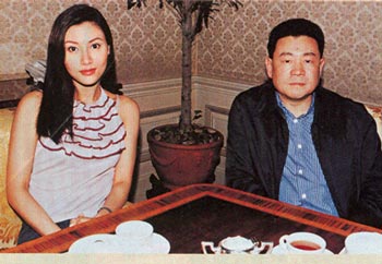 大刘为什么最后选了甘比 刘銮雄一共有多少个女人