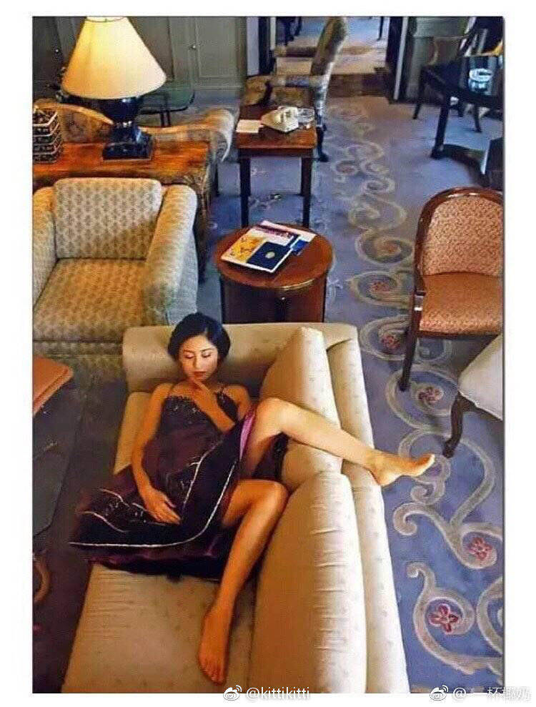 陈凯歌妻子陈红为什么变的那么老 她和陈凯歌怎么认识的