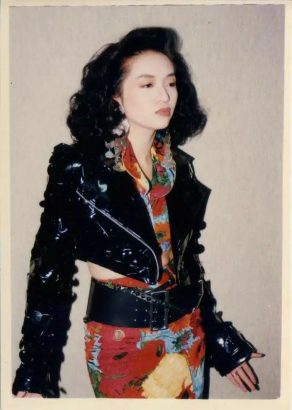 ÷�޷����¶����Ų� ÷�޷��Ų���ô����������˶���˭