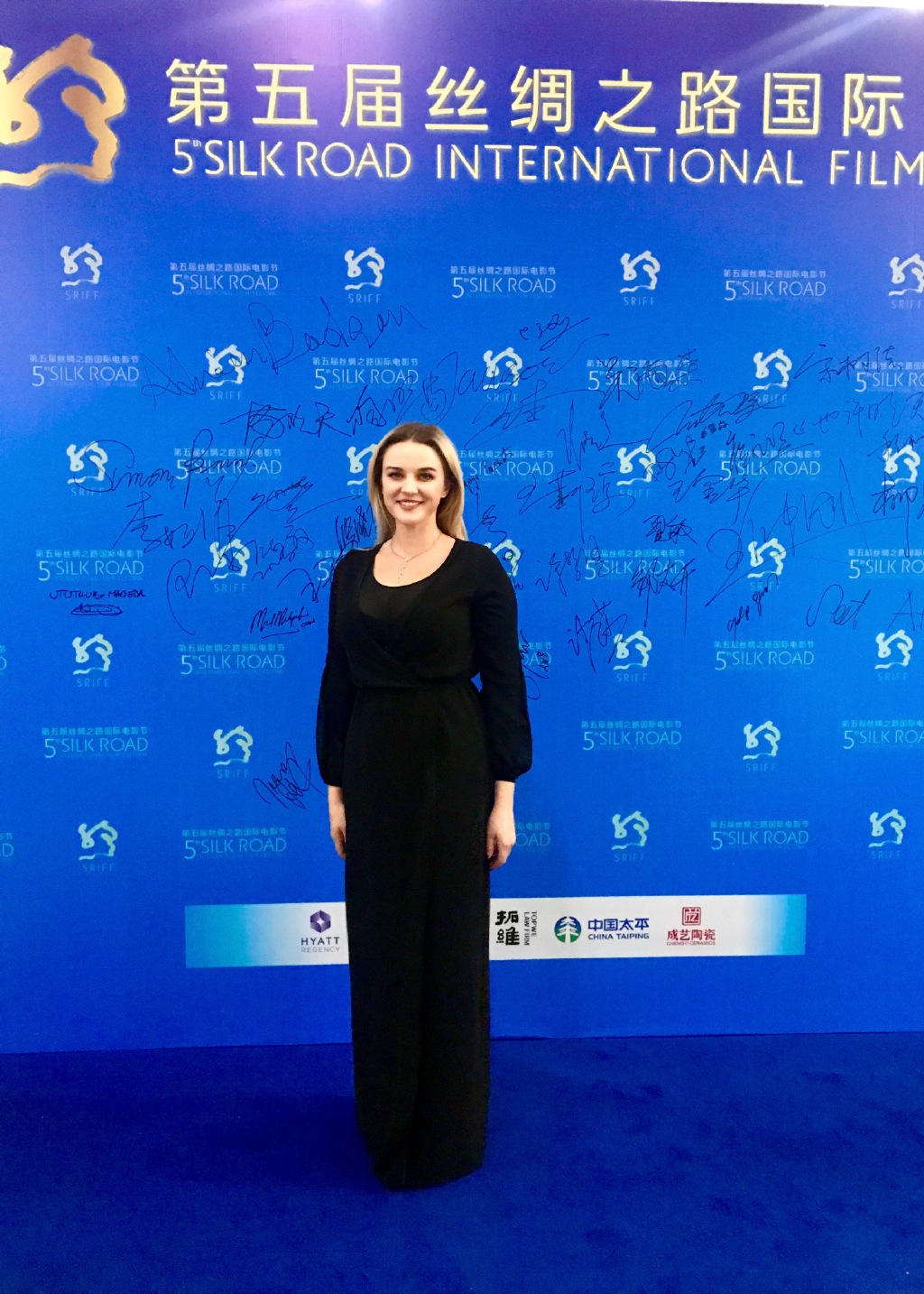 伊莉莎个人资料简介 一位来自乌克兰的美女