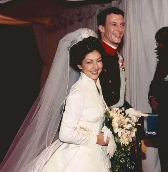 文雅丽王妃会说中文吗 她年轻时候超有气质的照片组图