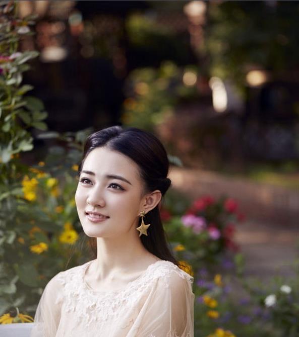 徐璐男朋友确定是张铭恩 徐璐是苦瓜脸吗