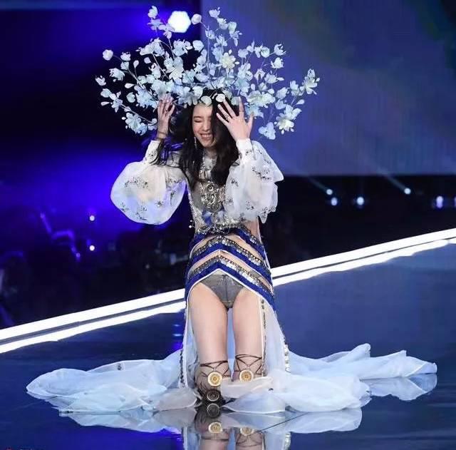 ������ˤ����Ӱ����˭ �����������Ĵ���