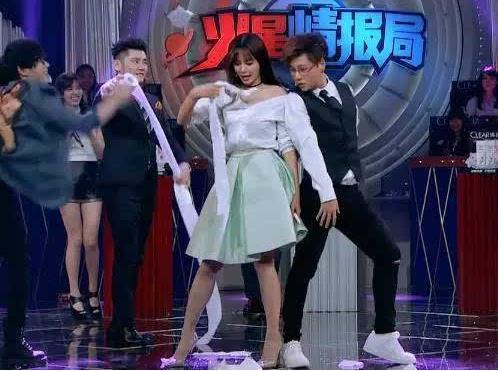 ���γ�������������ֽ��ô���� ���γ������Ƕ���ֱ���