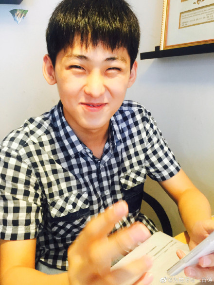 唐九洲个人资料毕业于什么学校 高中时期的他是什么样呢