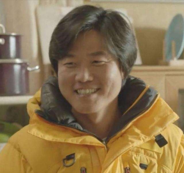 ��Ӣ����н40�ں�Ԫ����� �����ֹ����������ս�Ŀ�̵�