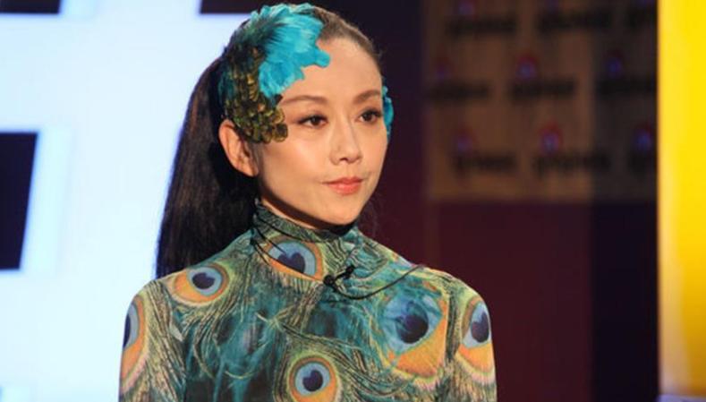 杨丽萍15根肋骨真的吗 她为了跳舞摘了六根肋骨真假