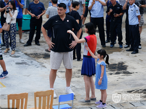 Ҧ�����������Ƕ��� Ҧ��Ů���������ڶ����