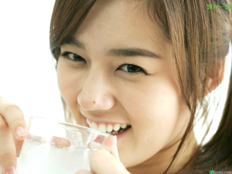 �����˱�������ļٵ� �����˱����ϵ��뺬��