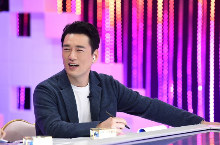 王耀庆为什么叫吴奇隆学长 说王耀庆商务人士是什么梗