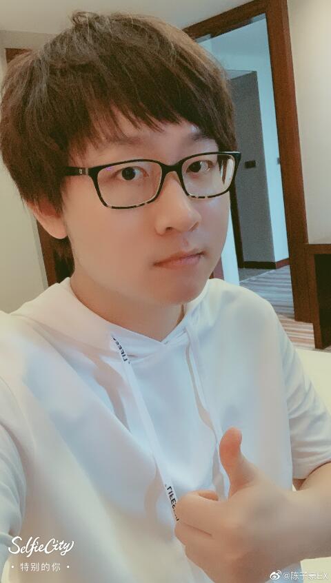 陈子豪一个月赚多少钱 一个月下来也高达数十万