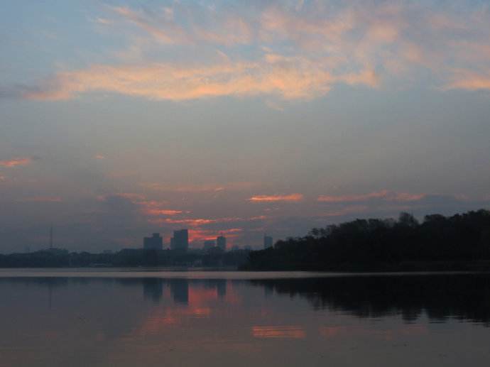 ���Ը��������˵��ص� ���Ըߵ����ʺ���ʲô