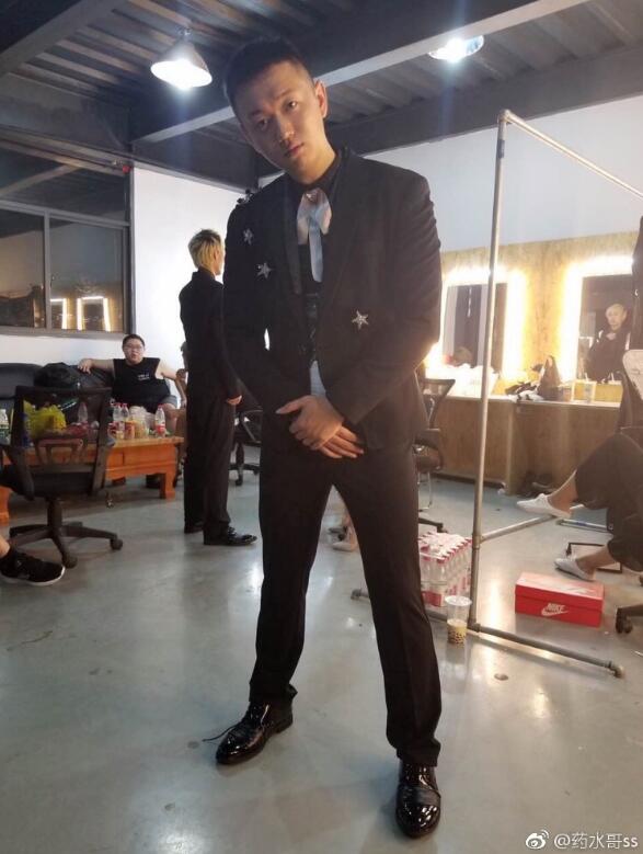 ҩˮ���ǲ��������в� ������ɵ���Ǽ�ɵ