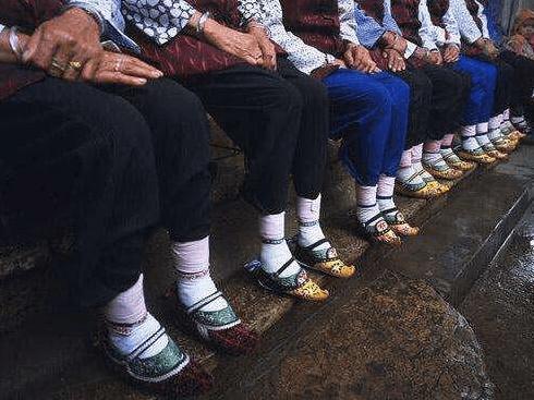 �����ж�ʹ�� �����������ô���ɵ�