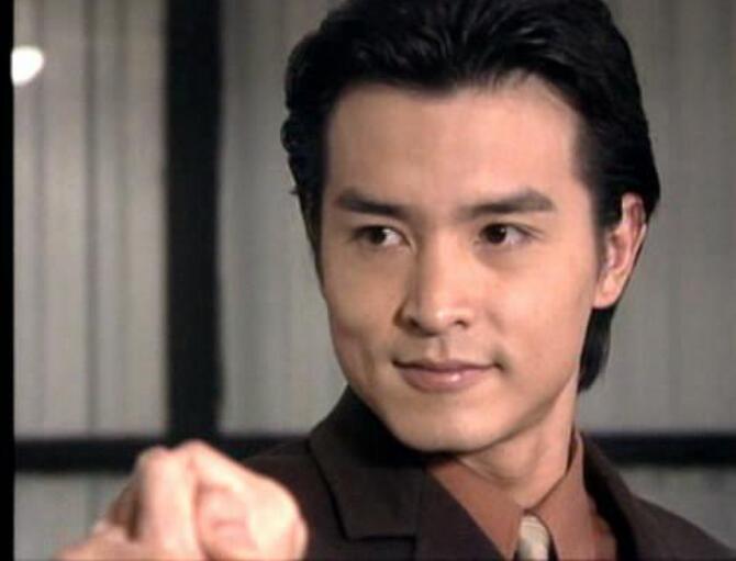 李铭顺年轻时的照片 为什么说李铭顺配不上范文芳