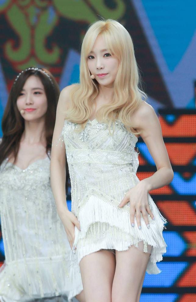 ������Ů����˭ �Ѿ������ں��λ����ڽ���