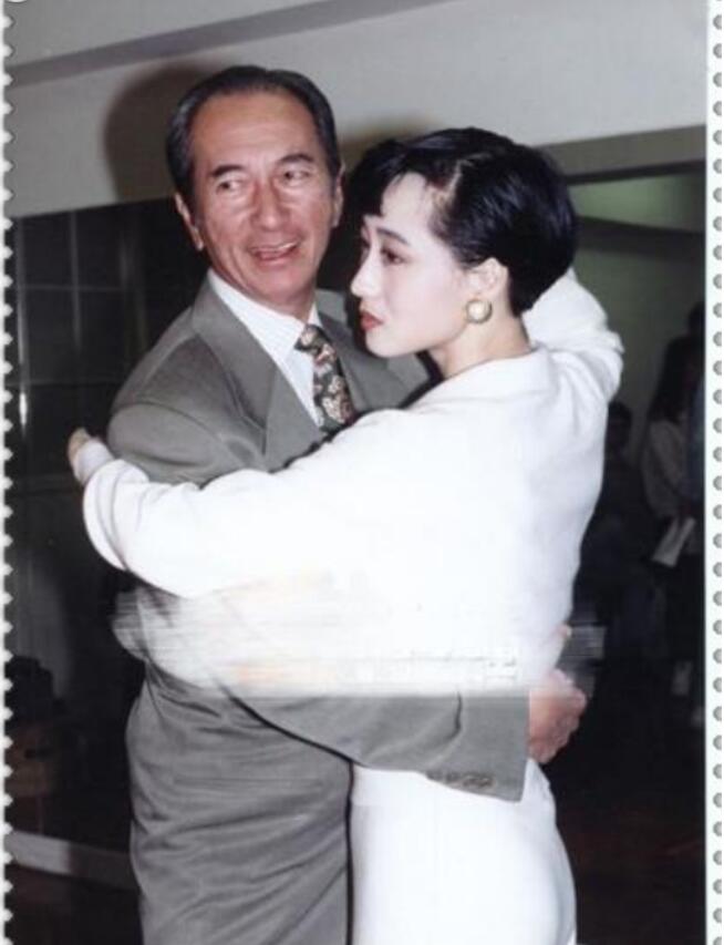 ��������̥�����ǵ��� ���ǺͶ�����˽������