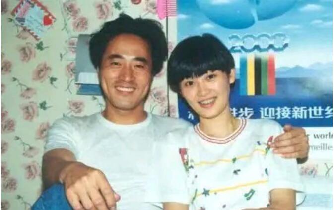 �����º��췫��ʲô��ϵ ��ΪʲôûȢ���ε���