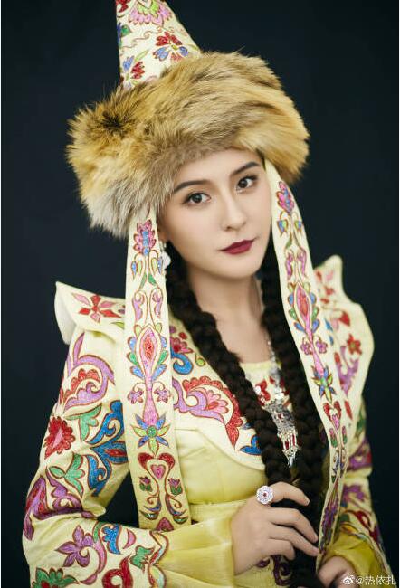 热依扎是哪里人 北京人还是新疆人 她是甄嬛传中的宁嫔