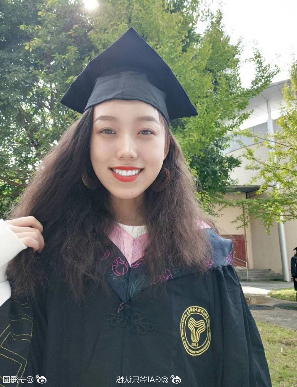 gai���Ӹ��˼�� RAPPERʵ�����ѵõ��Ͽ�