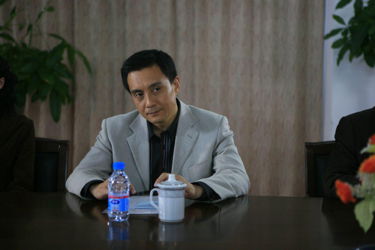 �����Ѻ���־�����ĶԱ�ͼ �����ѵ���Ϊʲô����