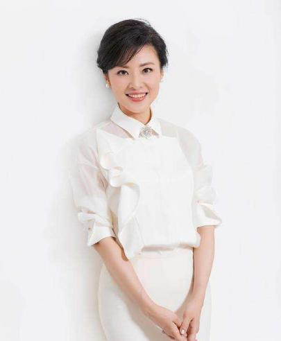 ��������ʱ��������Ƭ ��ǰ���ɷ���˭