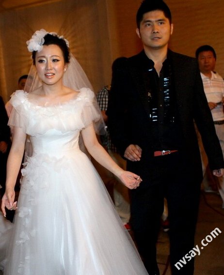 ��������������� �����Ϲ�ʯ�ں�լͼƬ