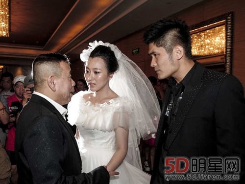 ��������������� �����Ϲ�ʯ�ں�լͼƬ