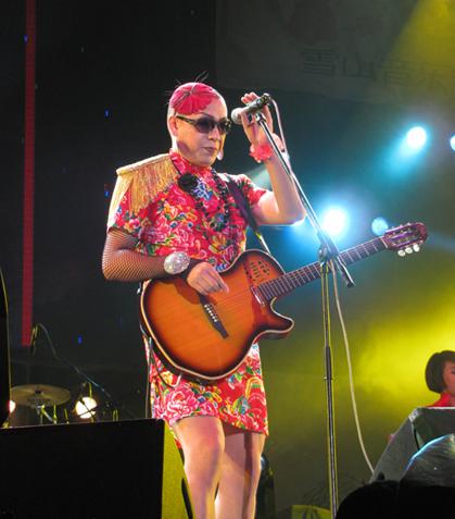 ����õ������Ϊʲô��Ůװ ������������ֱ����