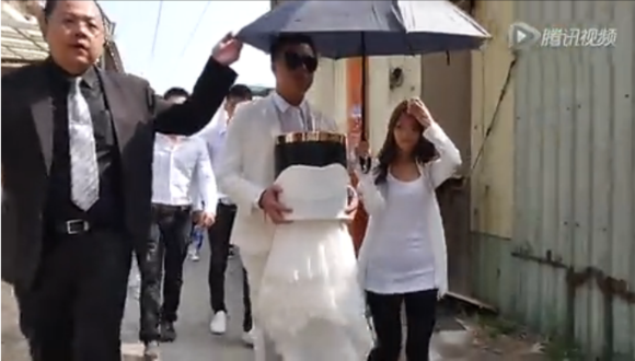 ���������Ƕ�ڤ����Ƶ��ô���� ���������Ƕ�����ʵ����