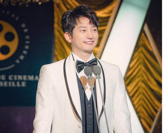 ��ʩ��������ϼ���ͼƬ ��С����ͷǳ�������