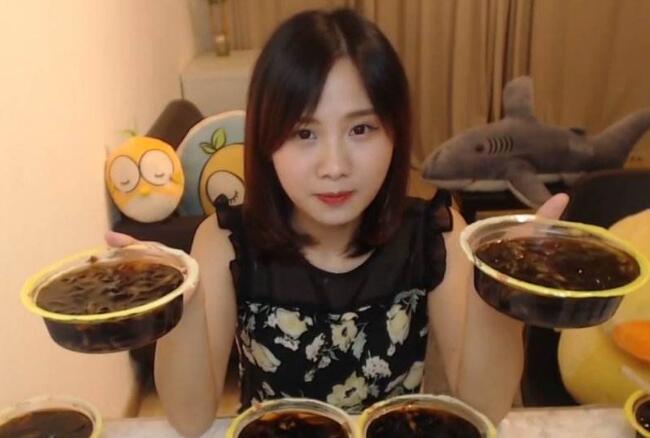 ���Ӿ�Ϊʲô��ô�ܳ� ���Ӿ��������ĸ�ƽֱ̨��