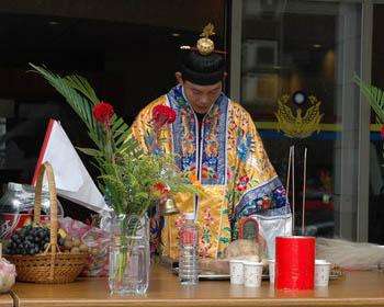 ����ʿ��Ҫʲô���� ��ʿΪʲôҪ����ͷ��